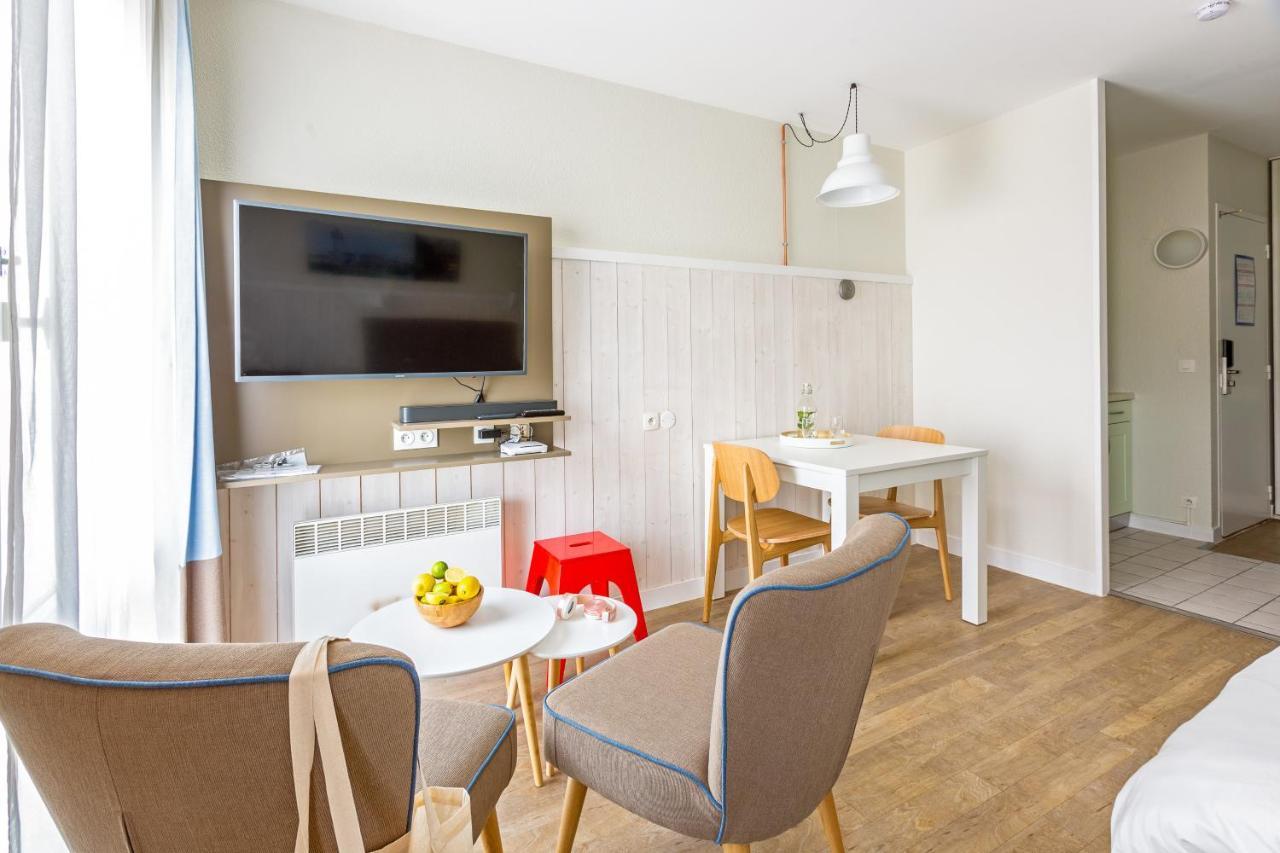 Residence Pierre & Vacances Le Palais Des Gouverneurs Сен-Мартен-де-Ре Экстерьер фото