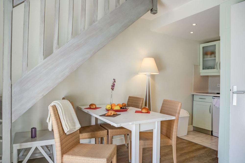 Residence Pierre & Vacances Le Palais Des Gouverneurs Сен-Мартен-де-Ре Экстерьер фото